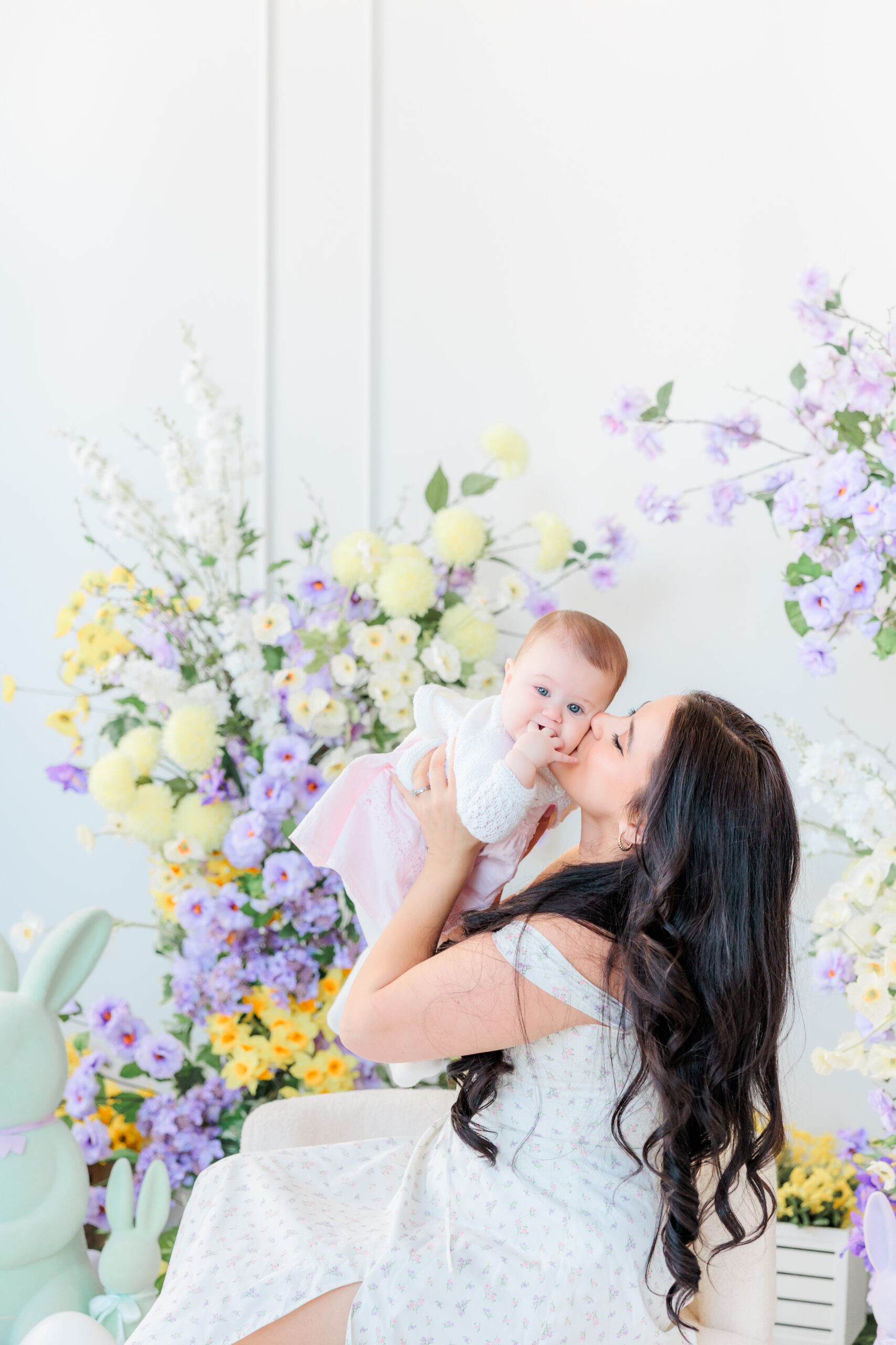 Mint Room Studios Spring setup, family mini sessions, maternity session, cherry blossom mini sessions toronto