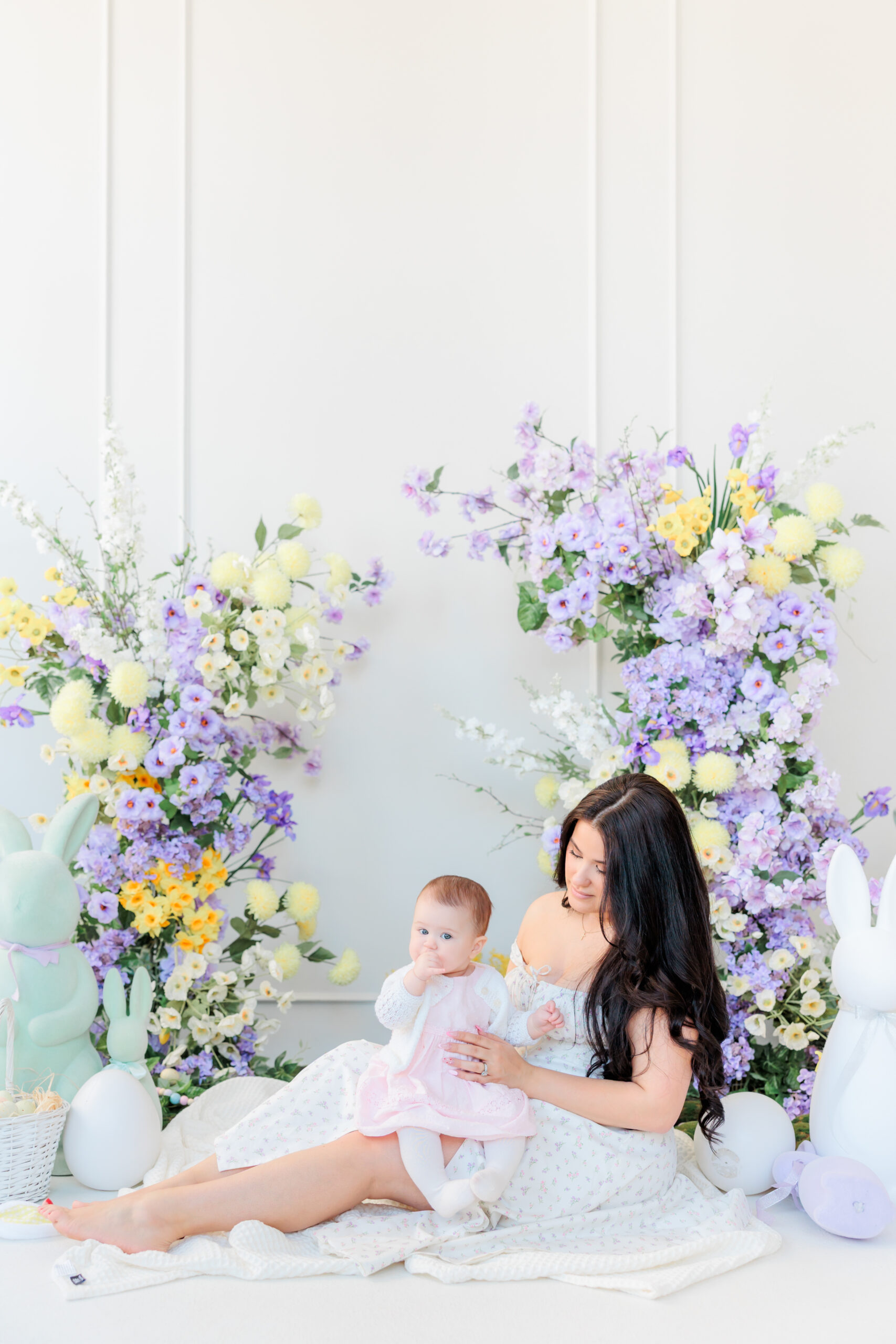 Mint Room Studios Spring setup, family mini sessions, maternity session, cherry blossom mini sessions toronto